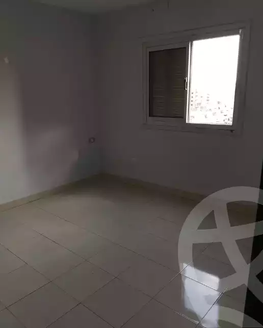 https://aqarmap.com.eg/ar/listing/6640809-for-rent-cairo-mokattam-lhdb-l-ly-shareaa-9