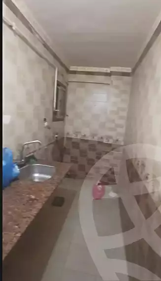 https://aqarmap.com.eg/ar/listing/6640947-for-sale-alexandria-l-jmy-lbytsh-ain-shams-st