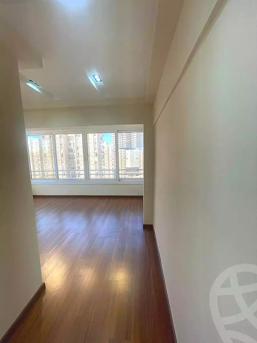 https://aqarmap.com.eg/en/listing/6641811-for-sale-alexandria-mostafa-kamel-area