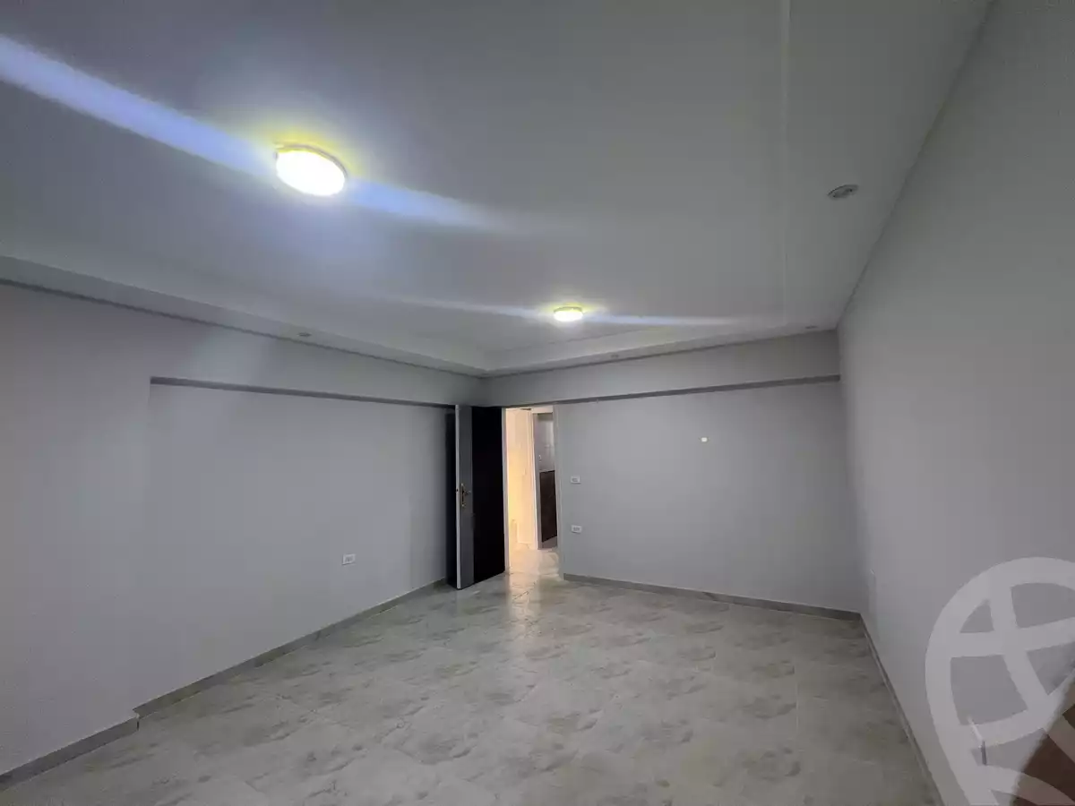 https://aqarmap.com.eg/ar/listing/6641930-for-rent-cairo-6th-of-october-el-ahyaa-neighborhood-8th-street-17