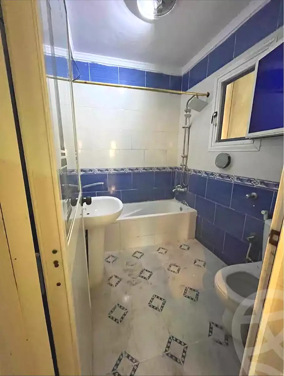 https://aqarmap.com.eg/ar/listing/6642825-for-sale-alexandria-sydy-bshr-sydy-bshr-bhry