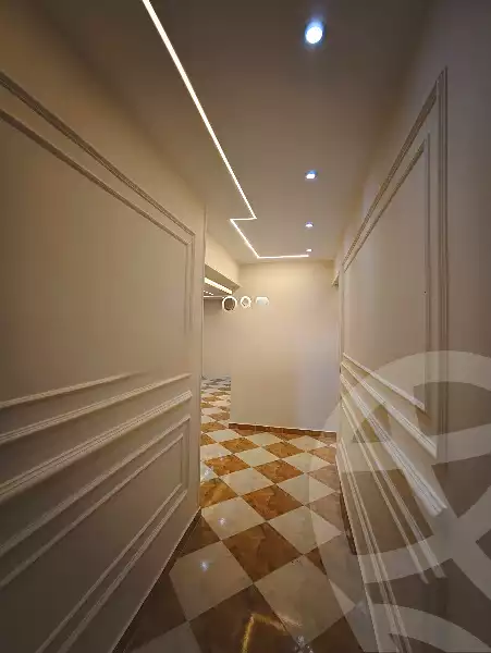 https://aqarmap.com.eg/ar/listing/6643069-for-sale-alexandria-l-jmy-lbytsh-mahmoud-awad-st