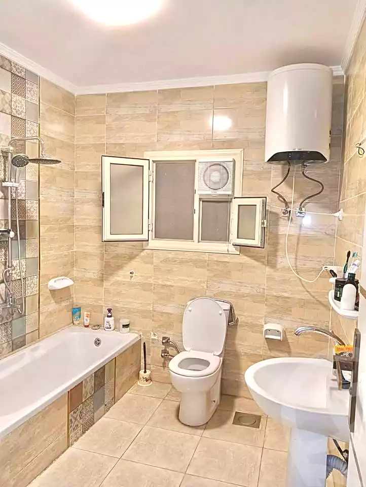 https://aqarmap.com.eg/ar/listing/6643411-for-sale-alexandria-l-jmy-lbytsh-bianchiii-street-11