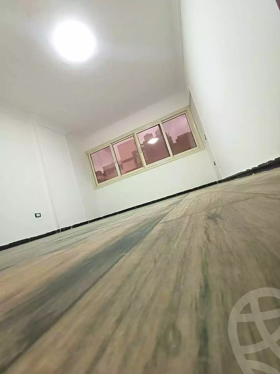 https://aqarmap.com.eg/ar/listing/6643427-for-rent-cairo-helwan-mohamed-sayed-ahmed-st