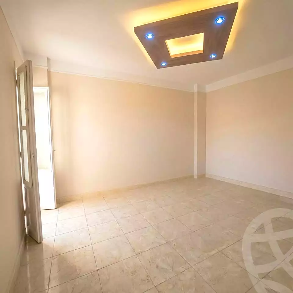 https://aqarmap.com.eg/en/listing/6643793-for-sale-alexandria-el-asafra-l-sfr-bhry