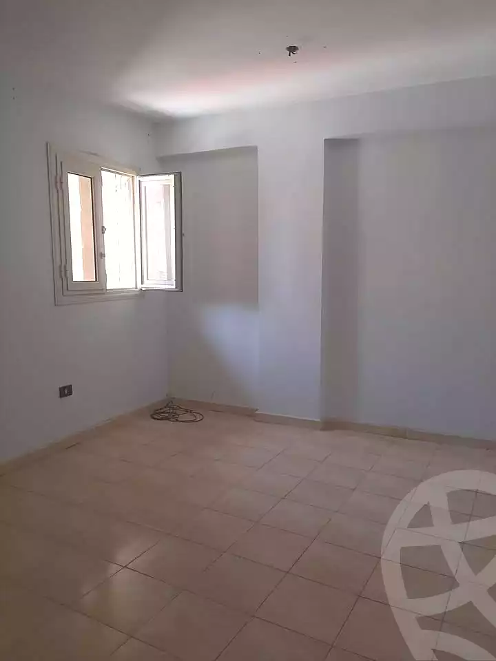 https://aqarmap.com.eg/en/listing/6643996-for-sale-alexandria-moharram-bey-ibn-zahroon-st