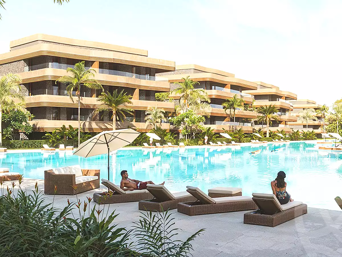 https://aqarmap.com.eg/ar/listing/7169130-projects-ladera-ras-sudr