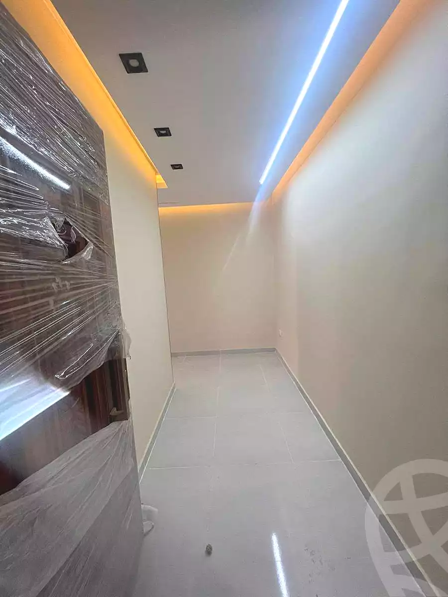 https://aqarmap.com.eg/ar/listing/6349830-for-sale-cairo-helwan-helwan-el-sharkeya-abd-el-rahman-pasha-st