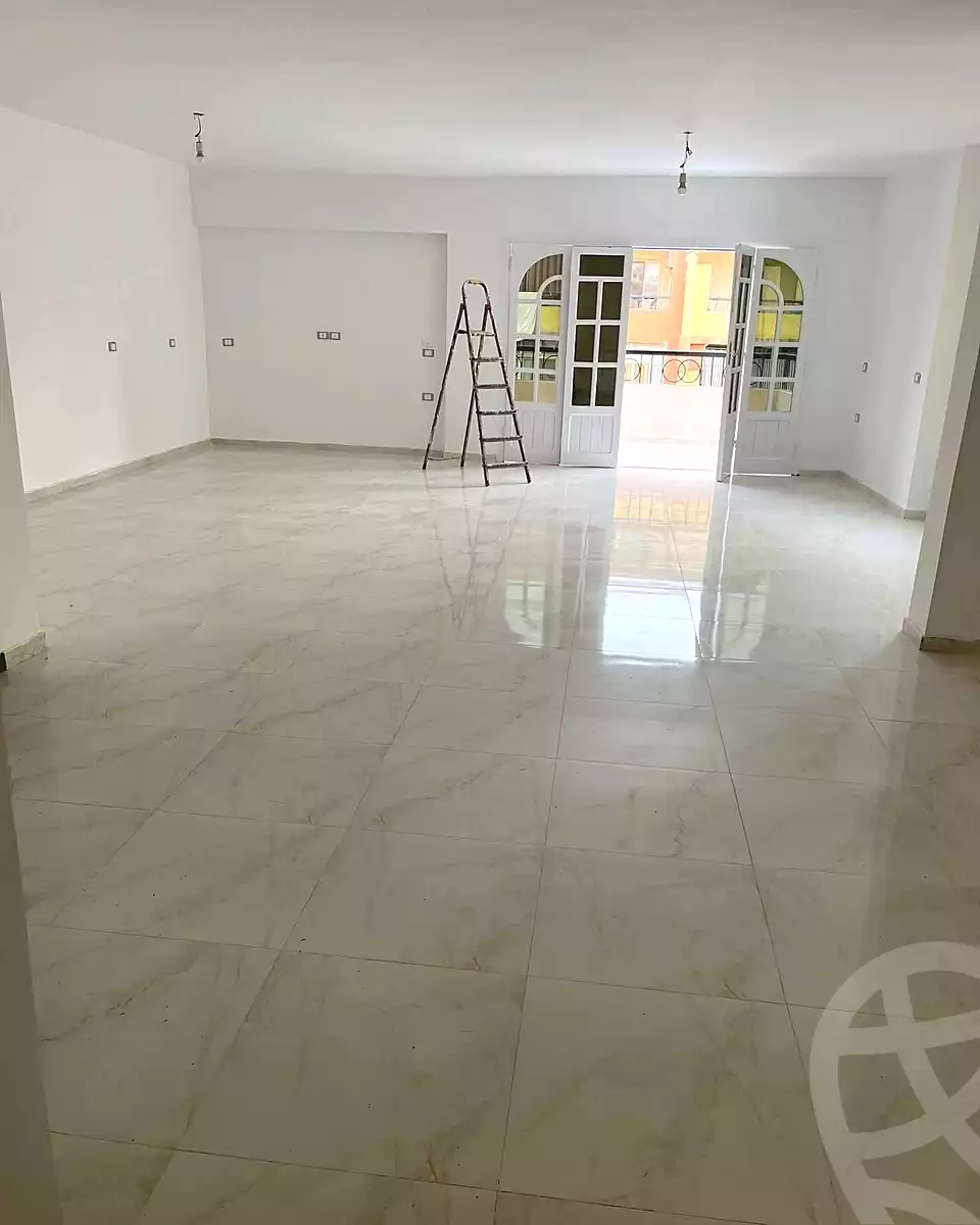 https://aqarmap.com.eg/ar/listing/6644836-for-rent-cairo-mokattam-lhdb-l-ly