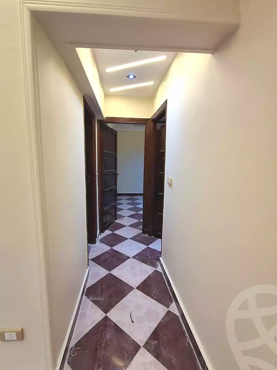 https://aqarmap.com.eg/ar/listing/6645036-for-sale-alexandria-bahray-el-anfoshy-sidi-abou-warda-st