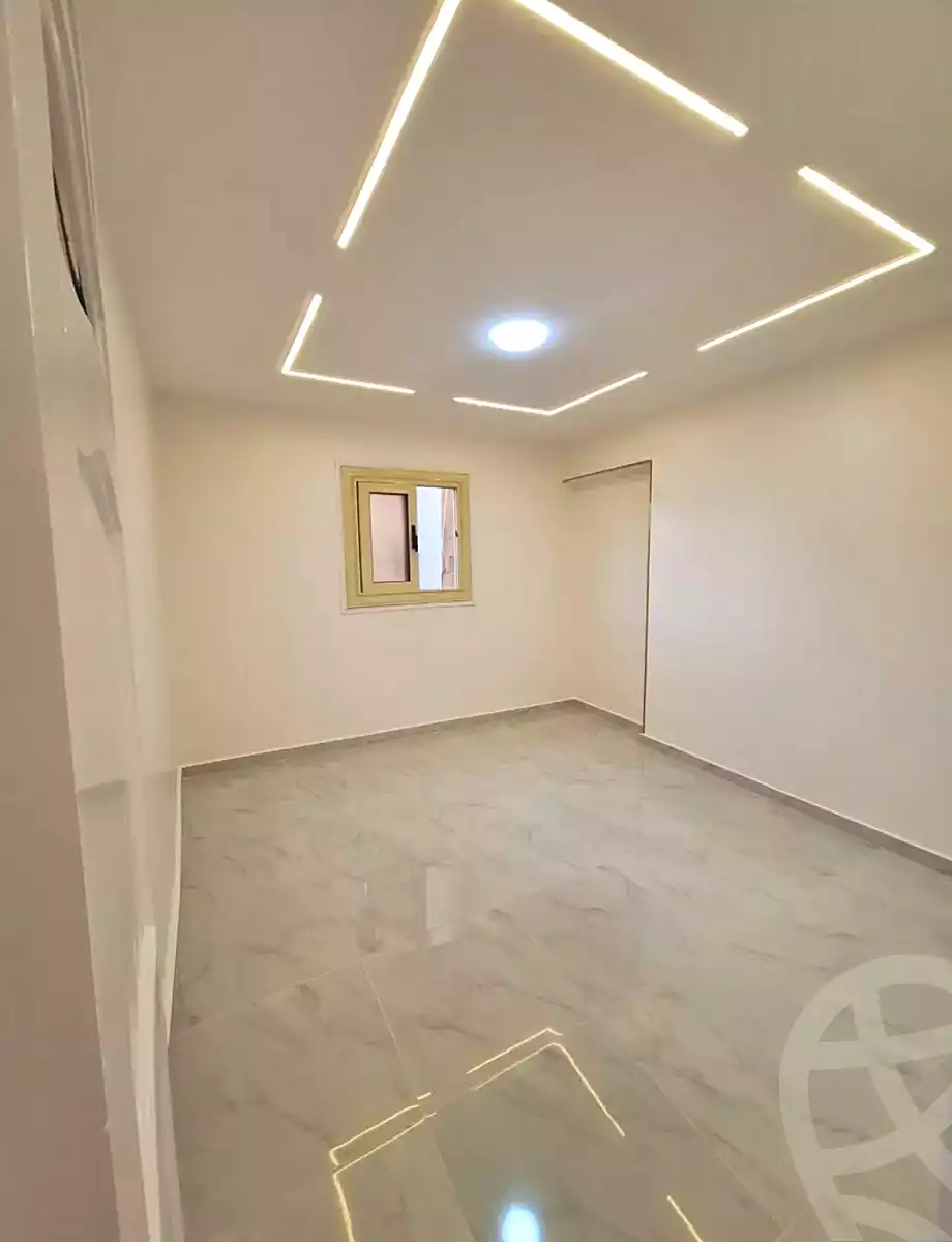 https://aqarmap.com.eg/ar/listing/6645785-for-sale-alexandria-el-asafra-salman-el-farsi-st