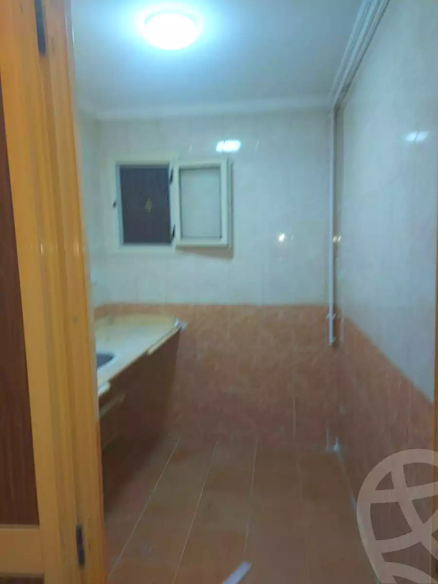 https://aqarmap.com.eg/en/listing/6645943-for-sale-alexandria-sydy-bshr-sydy-bshr-qbly