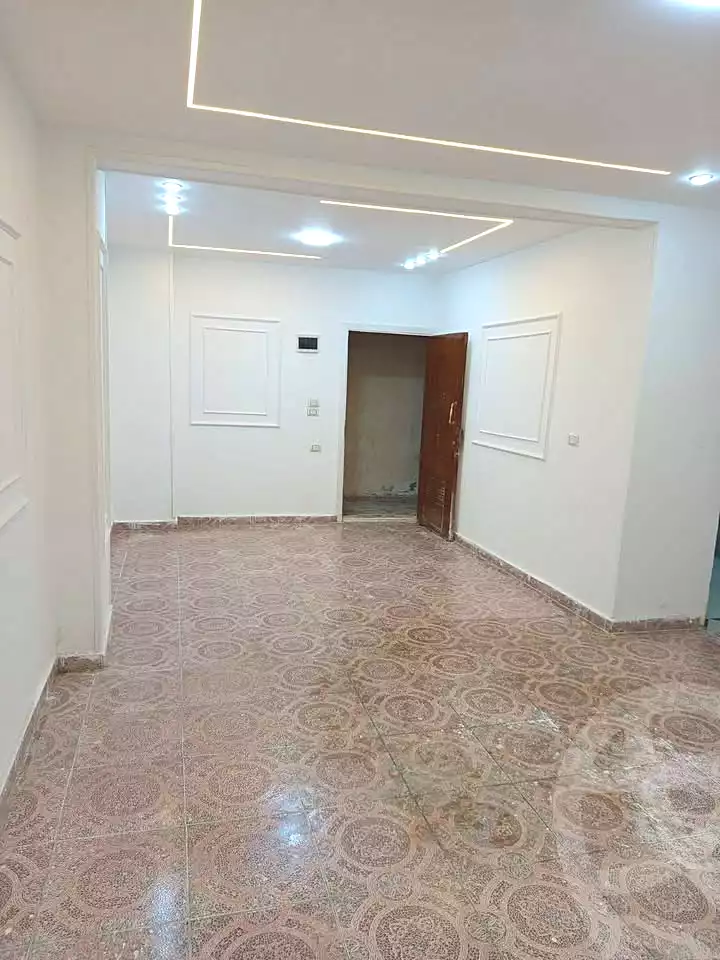 https://aqarmap.com.eg/ar/listing/6645955-for-sale-alexandria-l-jmy-lbytsh-ibrahim-othman-st