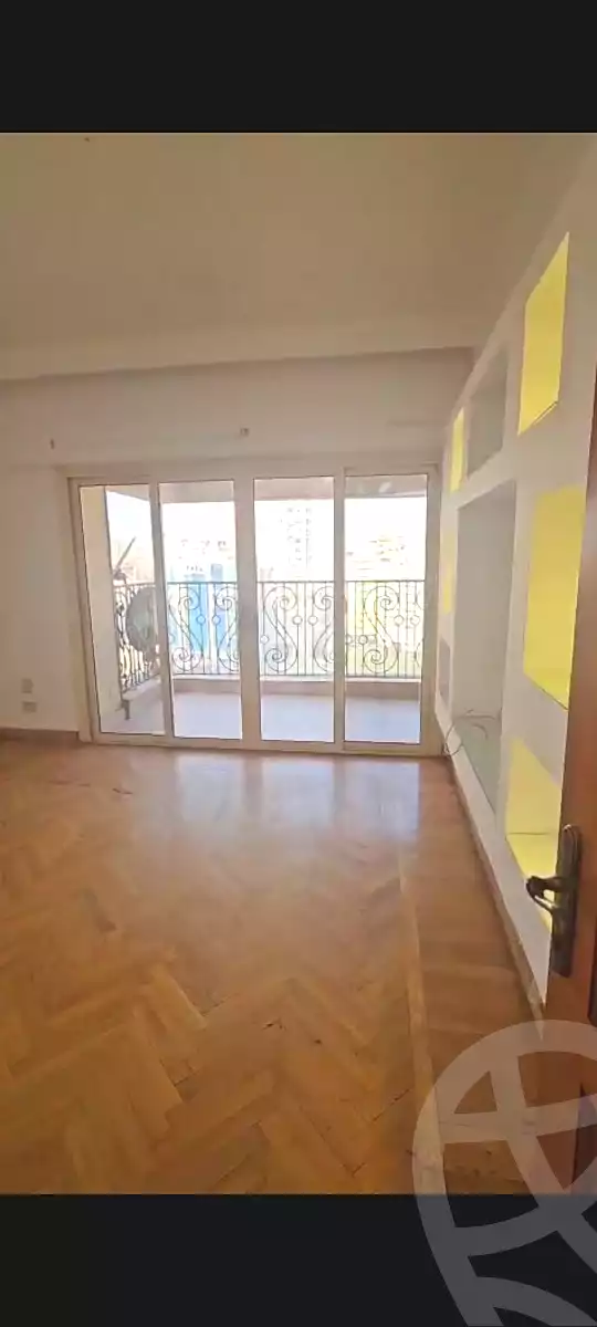 https://aqarmap.com.eg/en/listing/6646340-for-rent-cairo-downtown-abdeen-el-tahrir-st