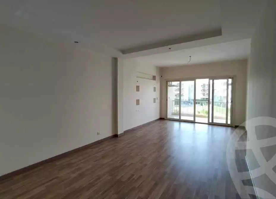 https://aqarmap.com.eg/en/listing/6646607-for-rent-cairo-el-sheikh-zayed-city-compounds-dh-drys