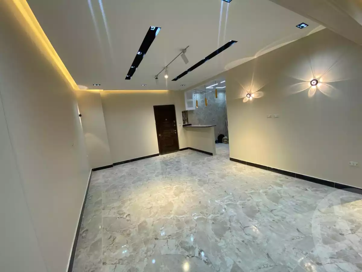 https://aqarmap.com.eg/ar/listing/6646770-for-sale-cairo-el-sheikh-zayed-city-el-hay-elsades-ashaer