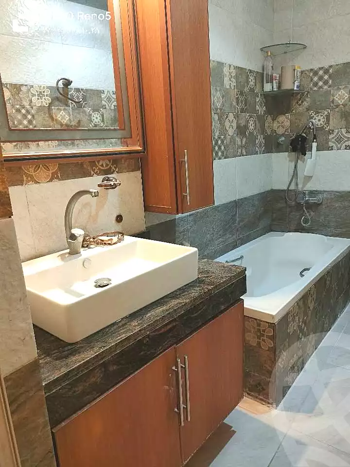 https://aqarmap.com.eg/ar/listing/6647323-for-sale-alexandria-sydy-bshr-sydy-bshr-bhry-el-amgad-st