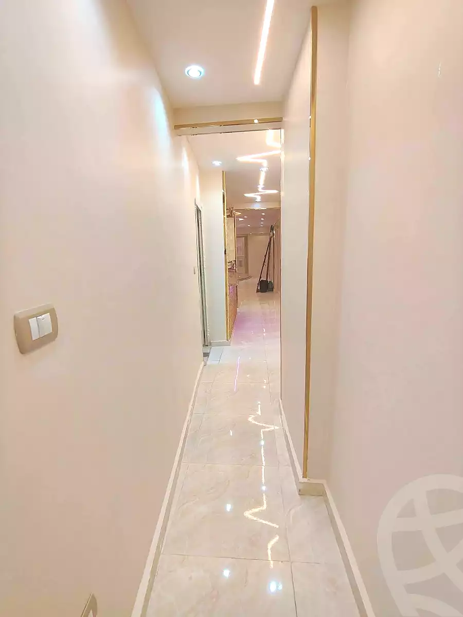 https://aqarmap.com.eg/ar/listing/6647355-for-sale-alexandria-el-asafra-l-sfr-bhry