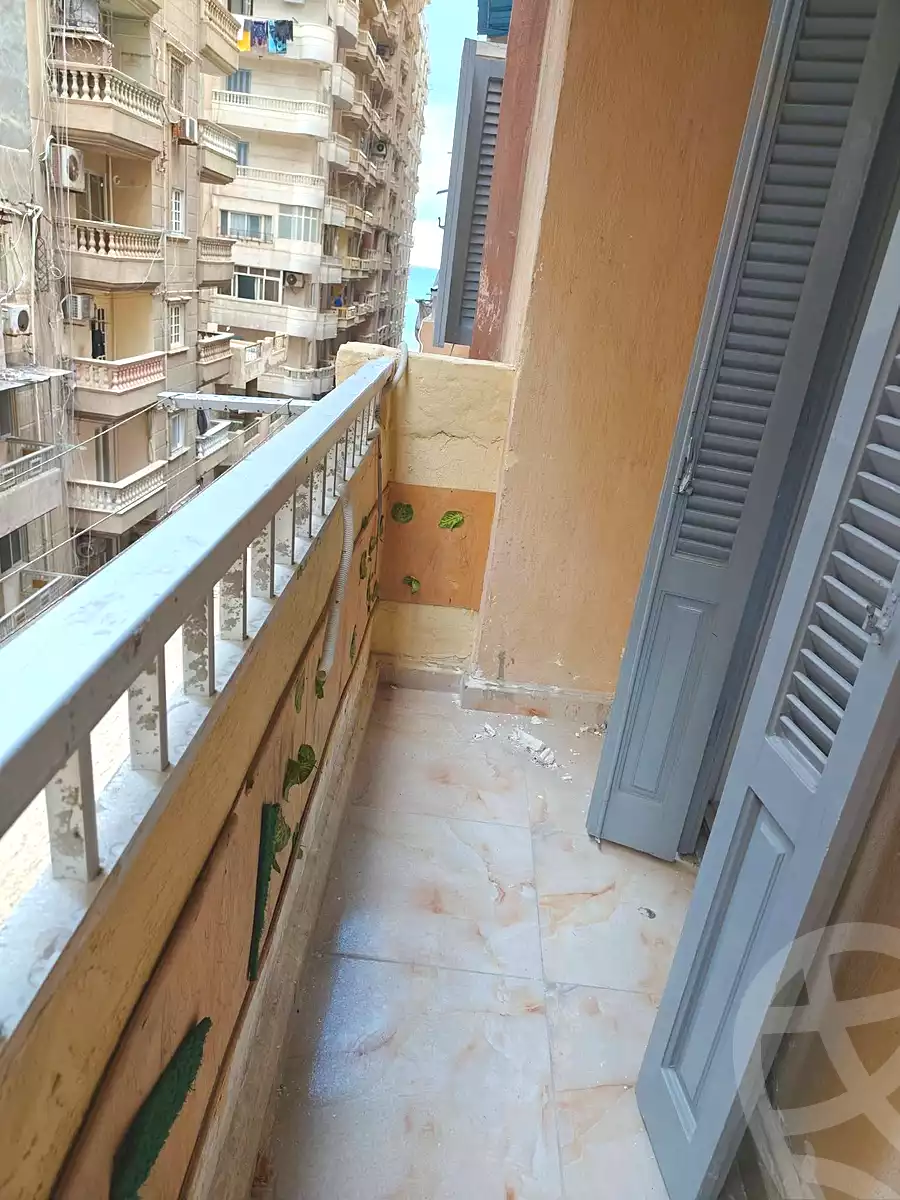 https://aqarmap.com.eg/en/listing/6647391-for-sale-alexandria-el-mandara-alex-el-mandara-bahri