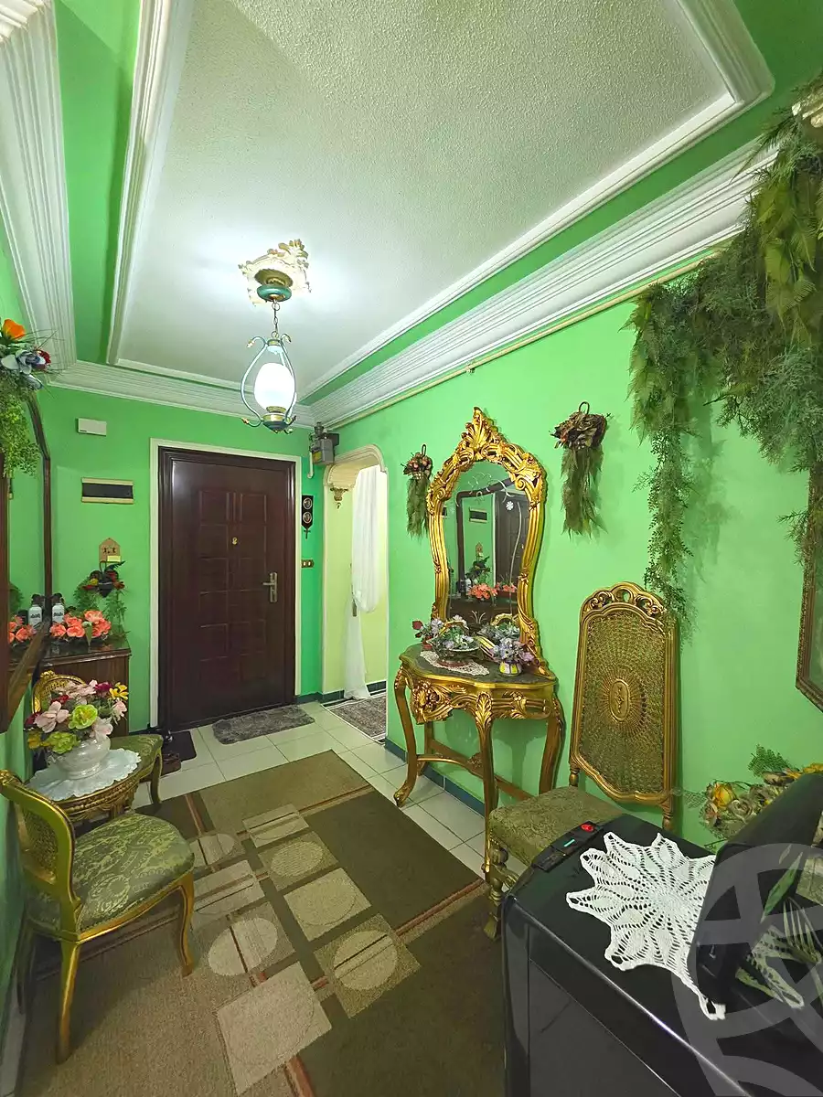 https://aqarmap.com.eg/ar/listing/6647462-for-sale-alexandria-sydy-bshr-sydy-bshr-bhry-shr-mhmwd-l-yswy