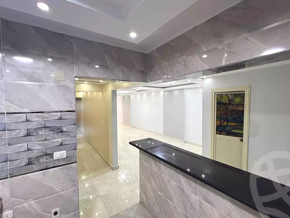 https://aqarmap.com.eg/en/listing/6647687-for-rent-cairo-helwan-ahmed-enci-st