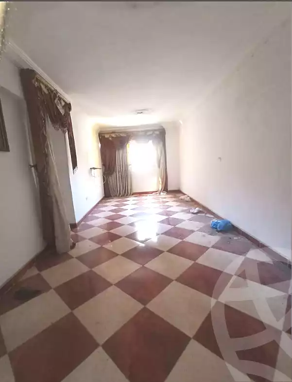 https://aqarmap.com.eg/ar/listing/6647780-for-sale-alexandria-sydy-bshr-sydy-bshr-bhry-shr-mhmd-njyb