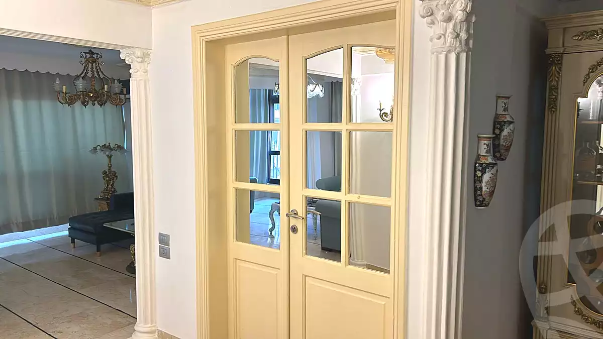 https://aqarmap.com.eg/en/listing/6648359-for-sale-cairo-manial-saeed-zulfiqar-st