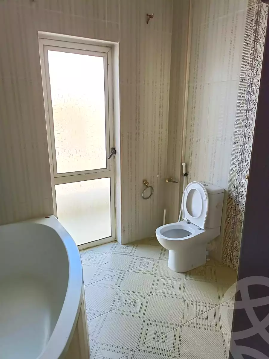 https://aqarmap.com.eg/ar/listing/6648559-for-sale-cairo-el-sheikh-zayed-city-compounds-hadayek-el-mohandiseen