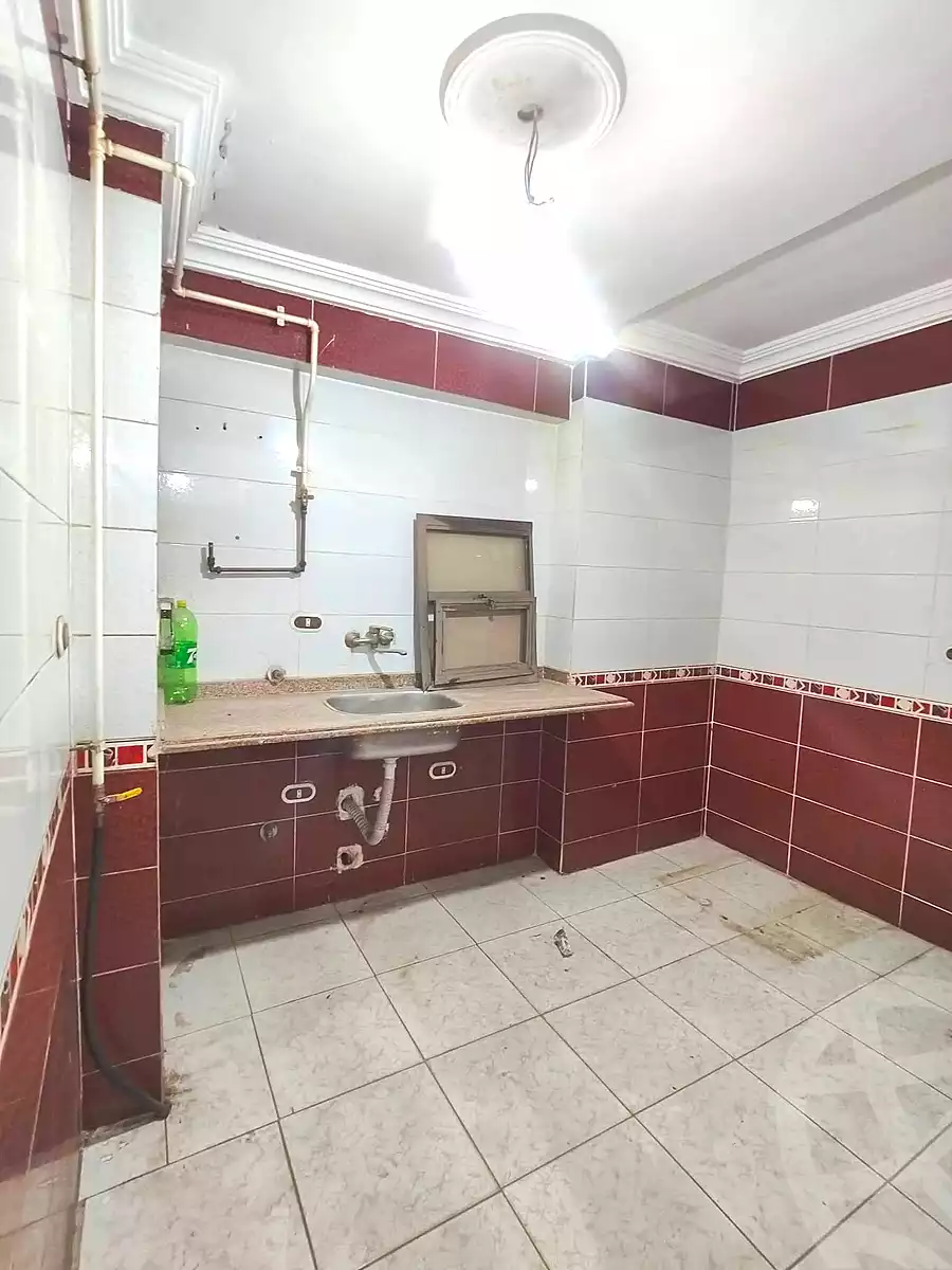 https://aqarmap.com.eg/ar/listing/6649810-for-sale-alexandria-sydy-bshr-sydy-bshr-bhry-shr-mhmwd-l-yswy