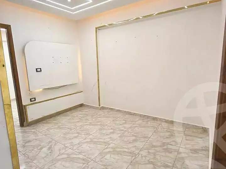https://aqarmap.com.eg/en/listing/6649850-for-sale-alexandria-lsywf-el-falki