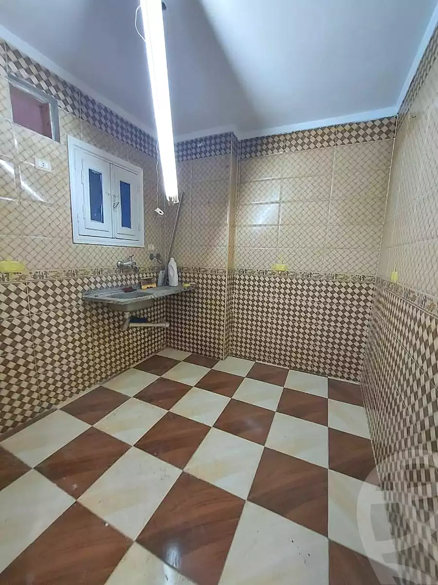 https://aqarmap.com.eg/en/listing/6649977-for-sale-cairo-helwan-helwan-el-sharkeya-latif-basha-st