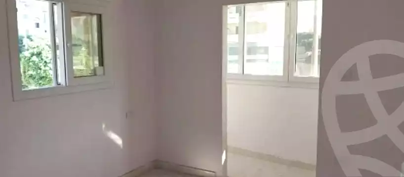 https://aqarmap.com.eg/en/listing/6650274-for-rent-alexandria-camp-cesar-abou-quer-st