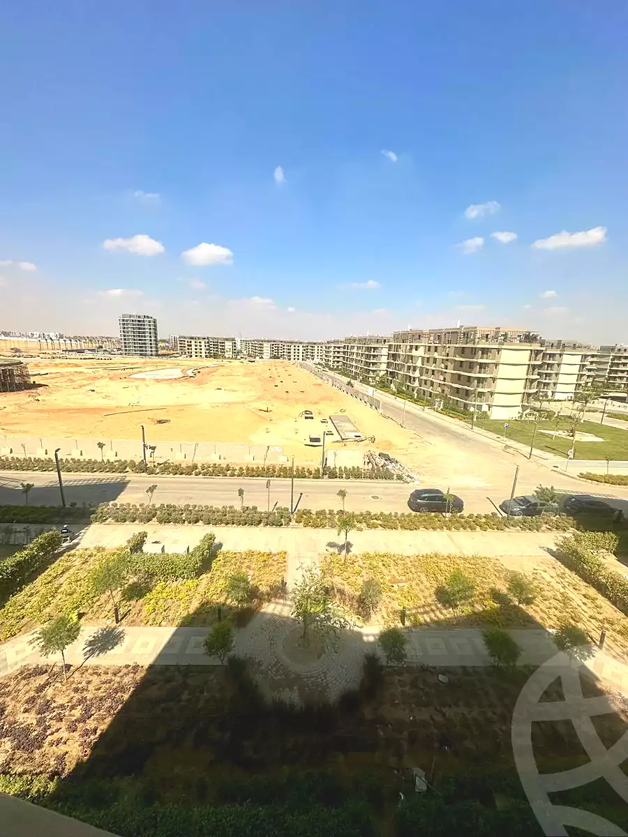 https://aqarmap.com.eg/en/listing/6650606-for-sale-cairo-6th-of-october-hadaeq-october-kmbwnd-fy-hdyq-ktwbr-badya-compound-palm-hills