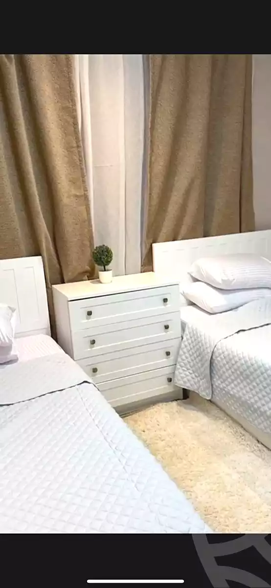 https://aqarmap.com.eg/en/listing/6650695-for-rent-cairo-el-sheikh-zayed-city-compounds-dh-drys
