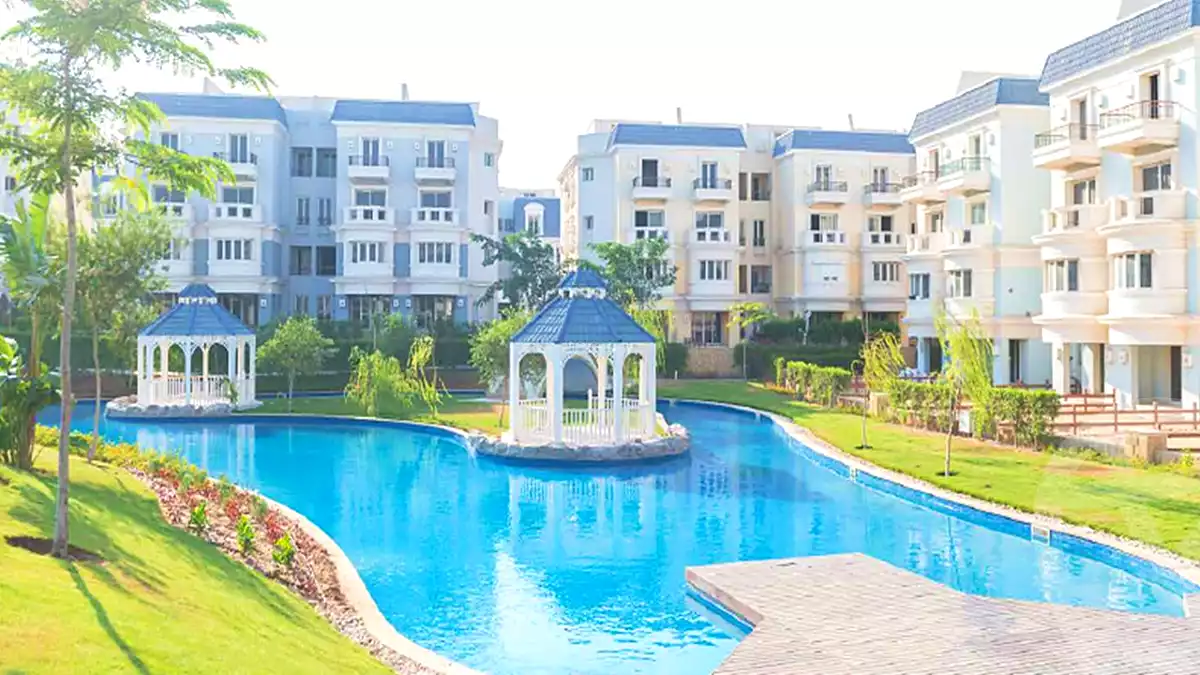 https://aqarmap.com.eg/ar/listing/6650703-for-sale-cairo-new-cairo-compounds-mountain-view1-1-compound