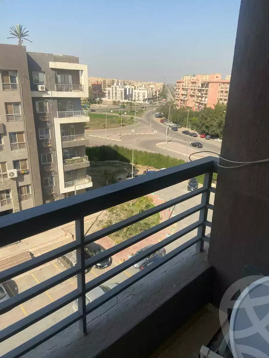 https://aqarmap.com.eg/en/listing/6650864-for-sale-cairo-el-sheikh-zayed-city-compounds-dr-msr