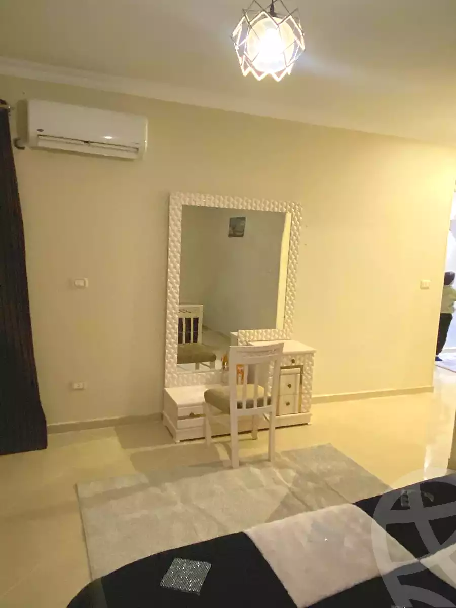 https://aqarmap.com.eg/en/listing/6650864-for-sale-cairo-el-sheikh-zayed-city-compounds-dr-msr