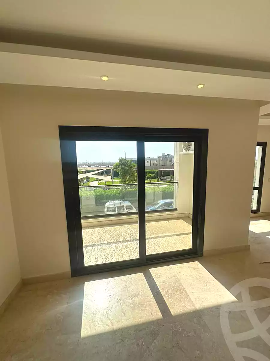 https://aqarmap.com.eg/ar/listing/6651562-for-sale-cairo-new-cairo-golden-square