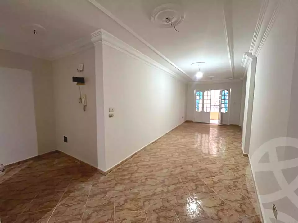 https://aqarmap.com.eg/en/listing/6651615-for-sale-alexandria-sydy-bshr-sydy-bshr-bhry-shr-khld-bn-lwlyd