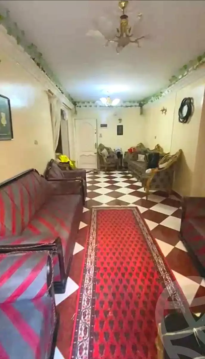 https://aqarmap.com.eg/en/listing/6651811-for-sale-alexandria-miami-tabarak-mosque-st