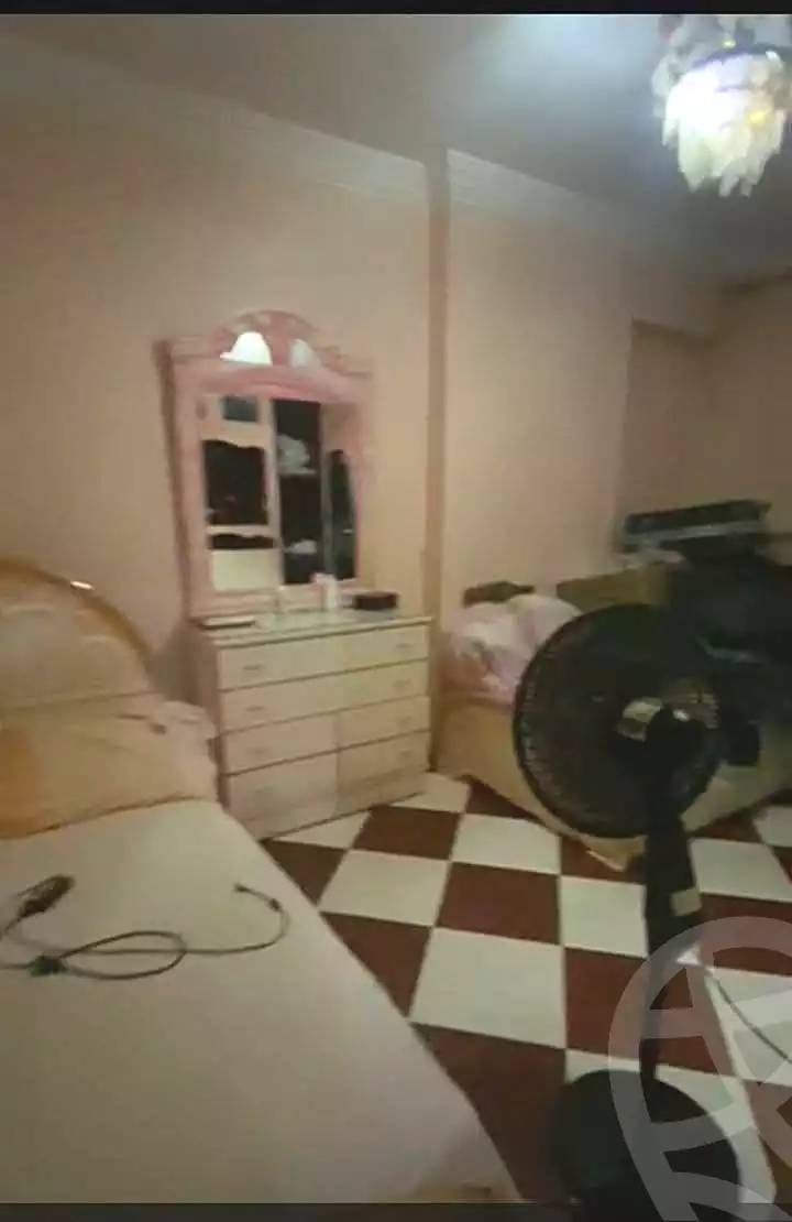 https://aqarmap.com.eg/en/listing/6651811-for-sale-alexandria-miami-tabarak-mosque-st