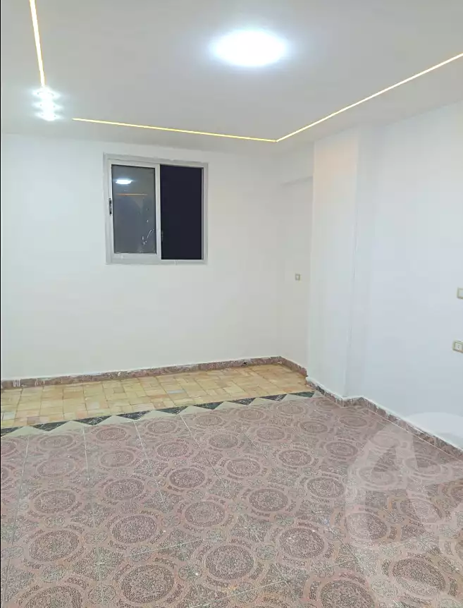 https://aqarmap.com.eg/ar/listing/6652126-for-sale-alexandria-l-jmy-lbytsh-ibrahim-othman-st