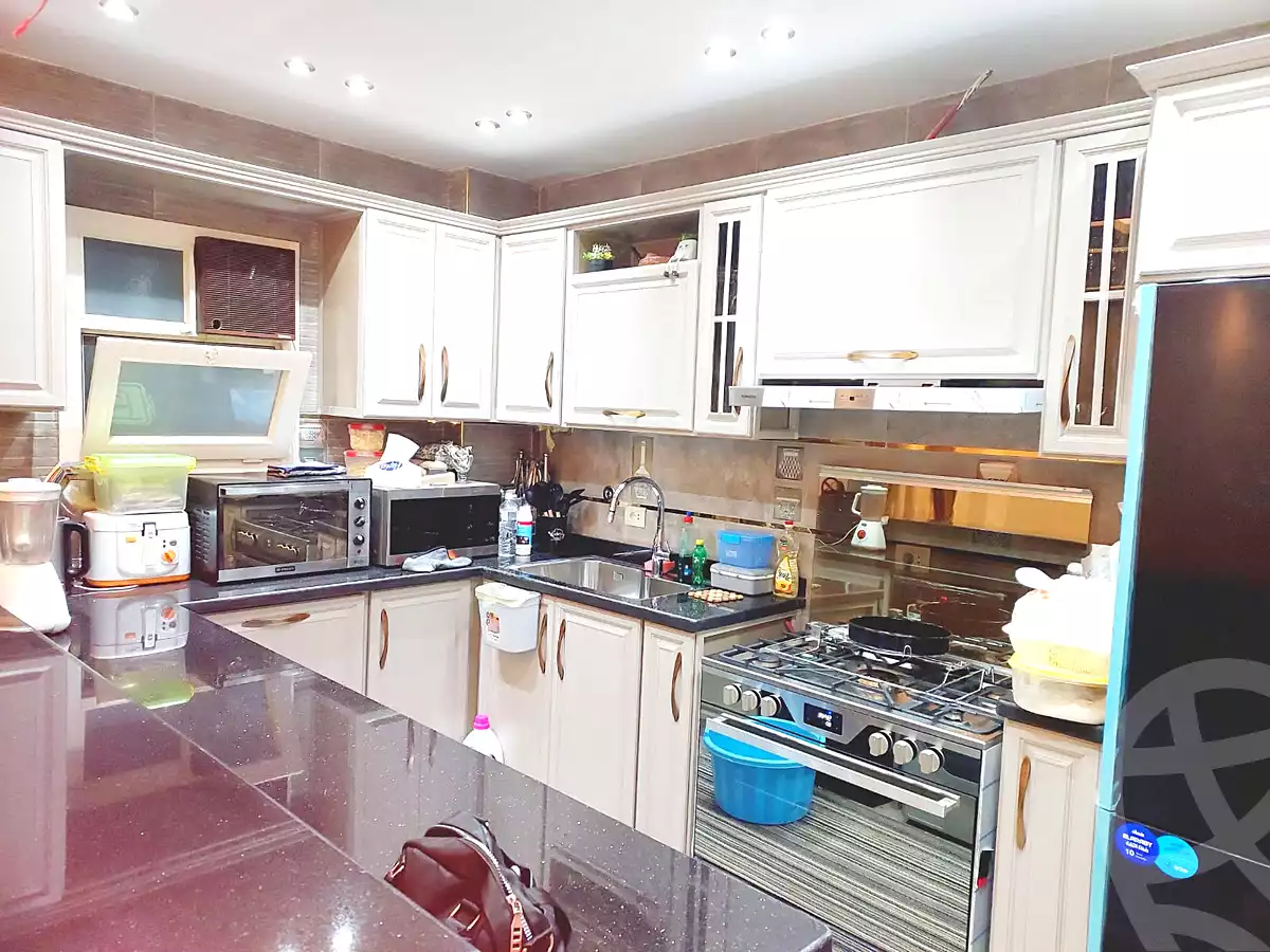 https://aqarmap.com.eg/en/listing/6652160-for-sale-cairo-new-cairo-el-kornfol-el-kornfol-8
