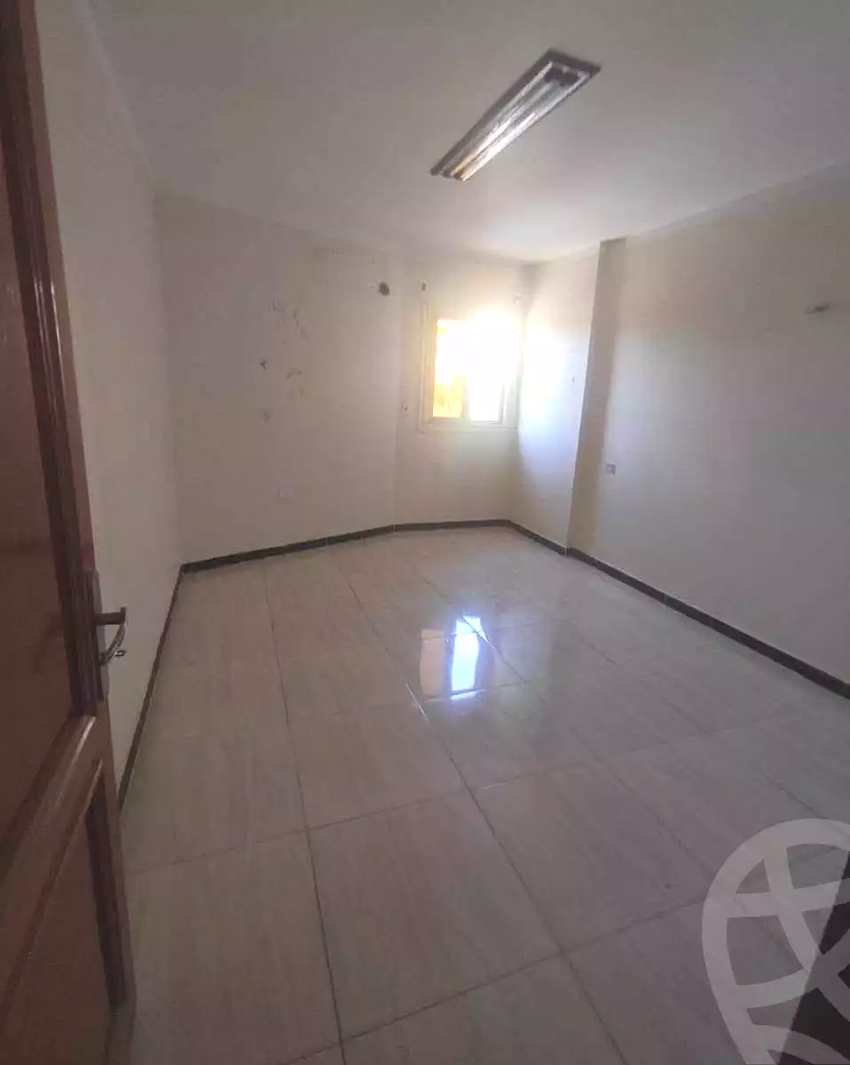 https://aqarmap.com.eg/ar/listing/6652485-for-rent-cairo-mokattam-lhdb-l-ly-manteqt-ganob-s