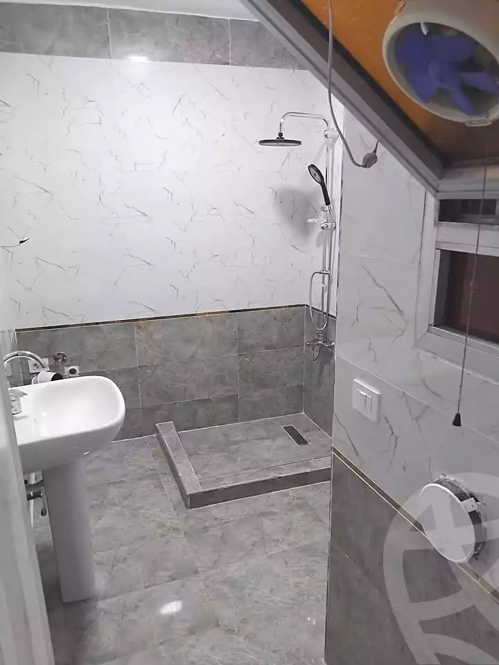 https://aqarmap.com.eg/en/listing/6652613-for-rent-alexandria-miami