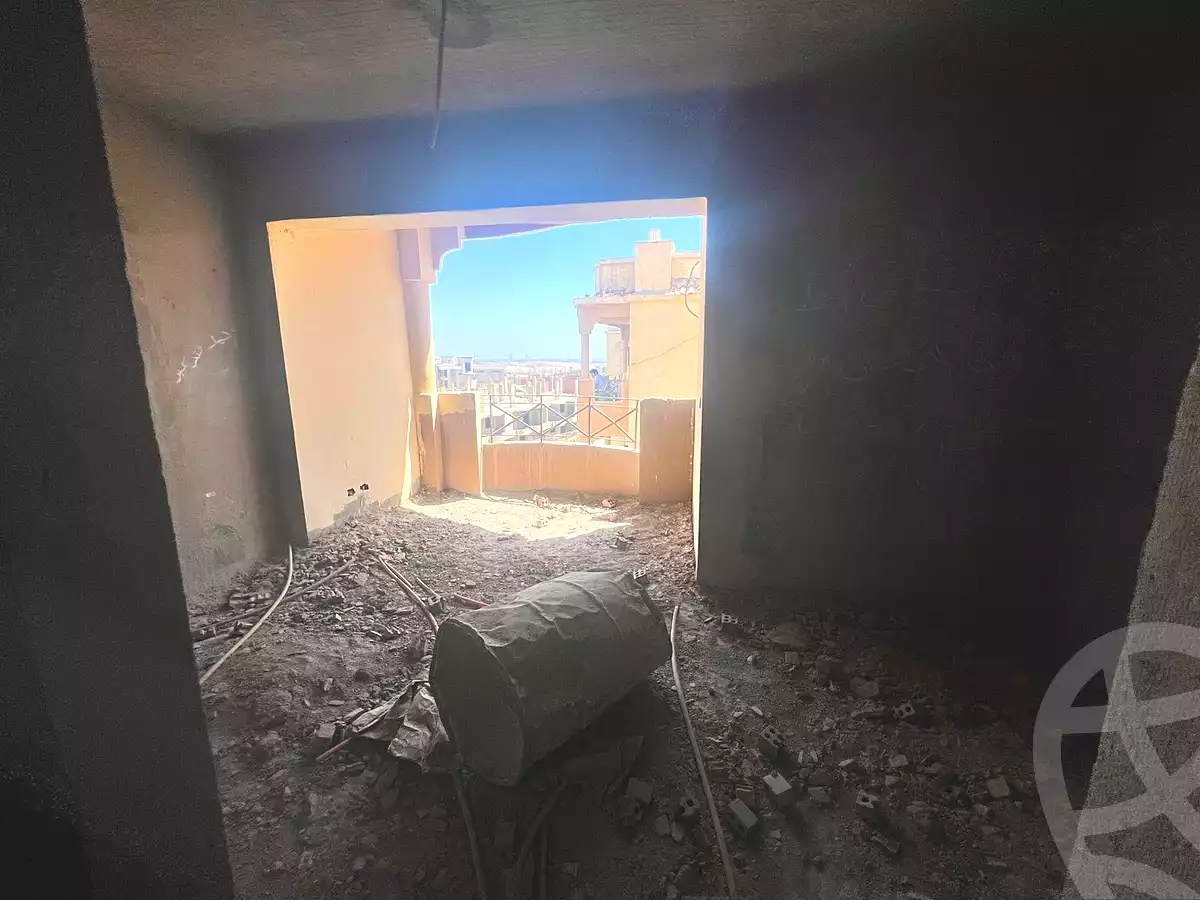https://aqarmap.com.eg/en/listing/6652645-for-sale-cairo-el-sheikh-zayed-city-compounds