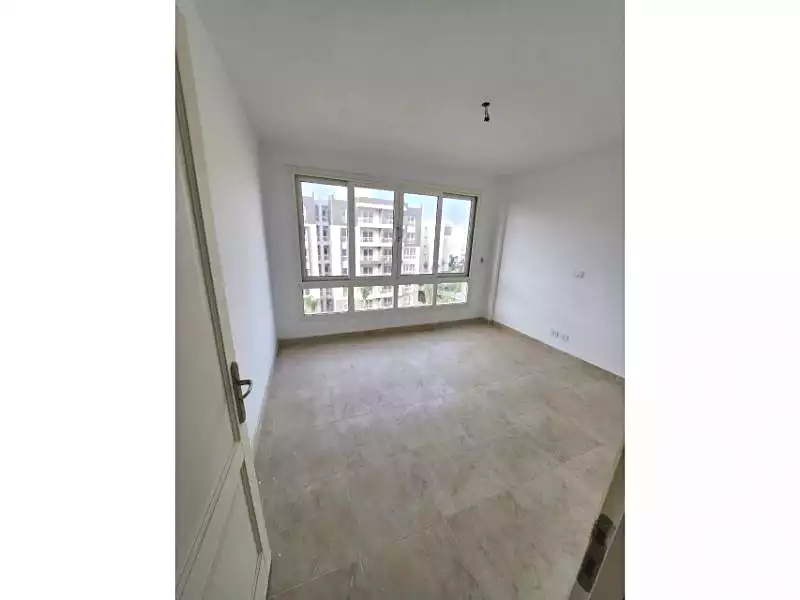 https://aqarmap.com.eg/ar/listing/6652663-for-sale-cairo-new-cairo-madinaty-twelfth-zone-buildings-madinaty-b-12