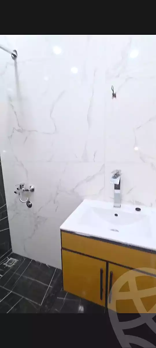 https://aqarmap.com.eg/ar/listing/6652841-for-sale-cairo-new-cairo-south-investors-zizinia-st