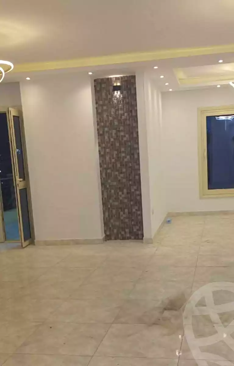 https://aqarmap.com.eg/ar/listing/6653242-for-rent-cairo-mokattam-el-hadabah-el-wosta-rd-lmbhth