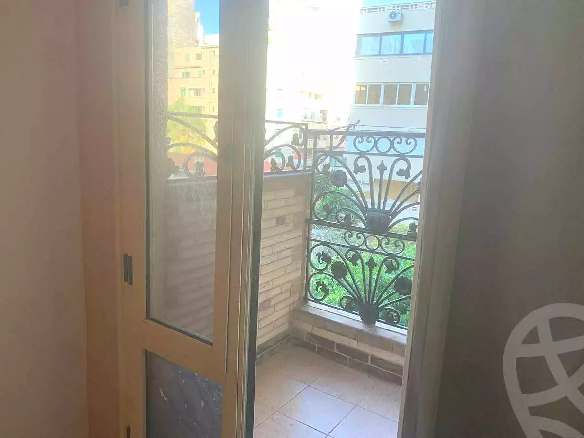 https://aqarmap.com.eg/en/listing/6653357-for-sale-alexandria-stanley